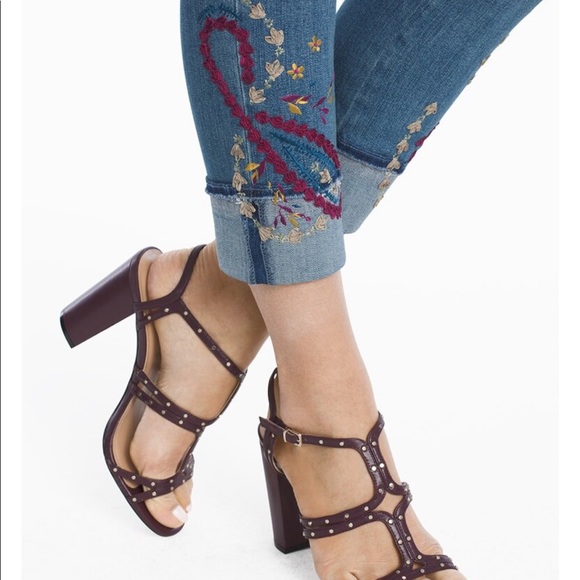 WHBM The Slim Crop Embroidered Jeans Sz 6 - Picture 3 of 8